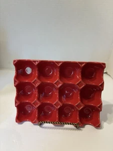 RACHAEL RAY CERAMICS 12-CUP EGG TRAY IN CRANBERRY RED - Picture 1 of 3