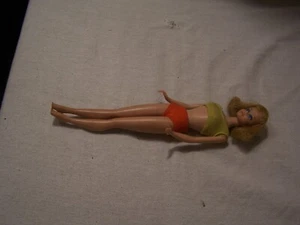 Vintage 60er Jahre Midge Puppe mit Outfit - Bild 1 von 6