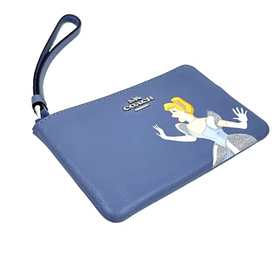 Muñequera Esquina Disney X Coach Azul Plata Guijarro Cuero Brillo Cenicienta Foto 1 de 3