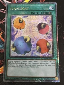 Yugioh! 1x Sündenbock MP24-DE008 Vierteljahrhundert Secret Rare 1. Auflage NM - Bild 1 von 2