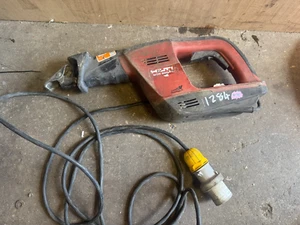 ⭐HILTI WSR 900 -PE RECIPROCATING SAW 110V FAULTY DEAD FREE UK POST 11284⭐ - Picture 1 of 8