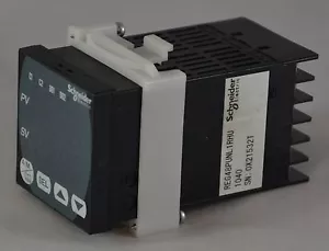 CORTADORA ELÉCTRICA REG48PUNL1RHU - TELEMECÁNICA - Imagen 1 de 3