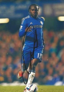CHELSEA, NIGERIA & INTER MILAN: VICTOR MOSES SIGNED 6x4 ACTION PHOTO+COA - Picture 1 of 1