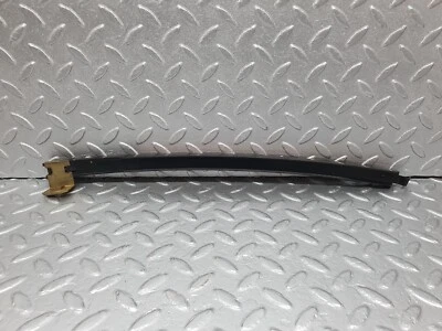 ♥41962� Mercedes-Benz W202 C200 canal de ventana puerta trasera izquierda Foto 1 de 4