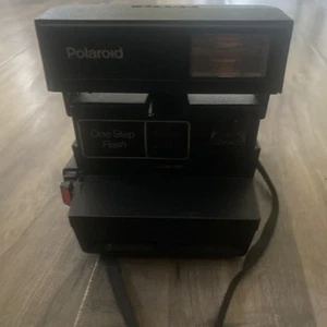 Vintage Original Polaroid OneStep 600 Instant Film Camera With Strap Tested - Picture 1 of 10