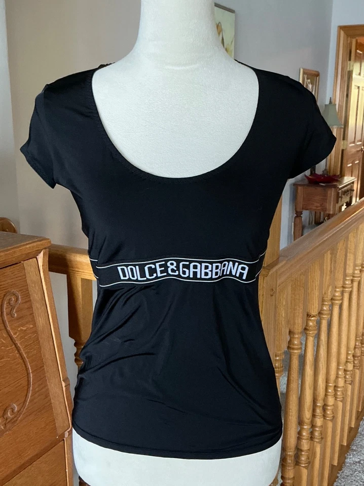 Original Dolce & Gabbana D&G Blanco y Negro Logo Camiseta Ropa de dormir Foto 1 de 4