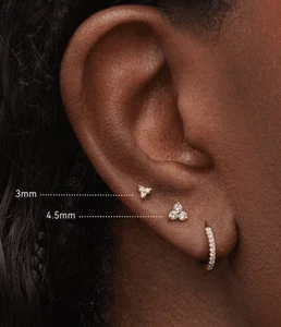 Pendiente Maria Tash Diamante Trinidad 3 mm Oro Blanco Roscado - Imagen 1 de 6