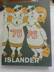 Farmingdale University 1976 Islander Yearbook - Bild 1 von 2