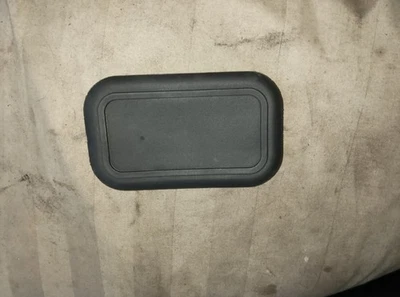 PEUGEOT 207CC BOOT RUBBER TRIM COVER 9681876080 - Image 1 of 3