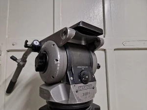Cartoni Sigma S100 fluid head, 150mm bowl + Case - Photo 1/9