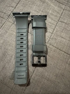 NOMAD Rugged Apple Watch Band 44/45mm KFM Black Rubber Great Condition - Zdjęcie 1 z 4