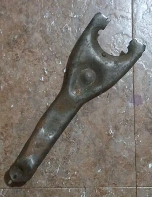 1964 - 1974 GM Clutch Release Fork Chevrolet Bell Housing Impala Nova Chevelle - Image 1 of 4