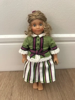 American Girl Mini Marie Grace 25 Aniversario Edición Especial Sin Zapatos Foto 1 de 4