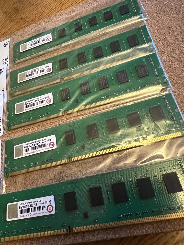 Transcend 4G DDR3 1600 DIMM  CL11 4GB Memory RAM - Image 1 of 1