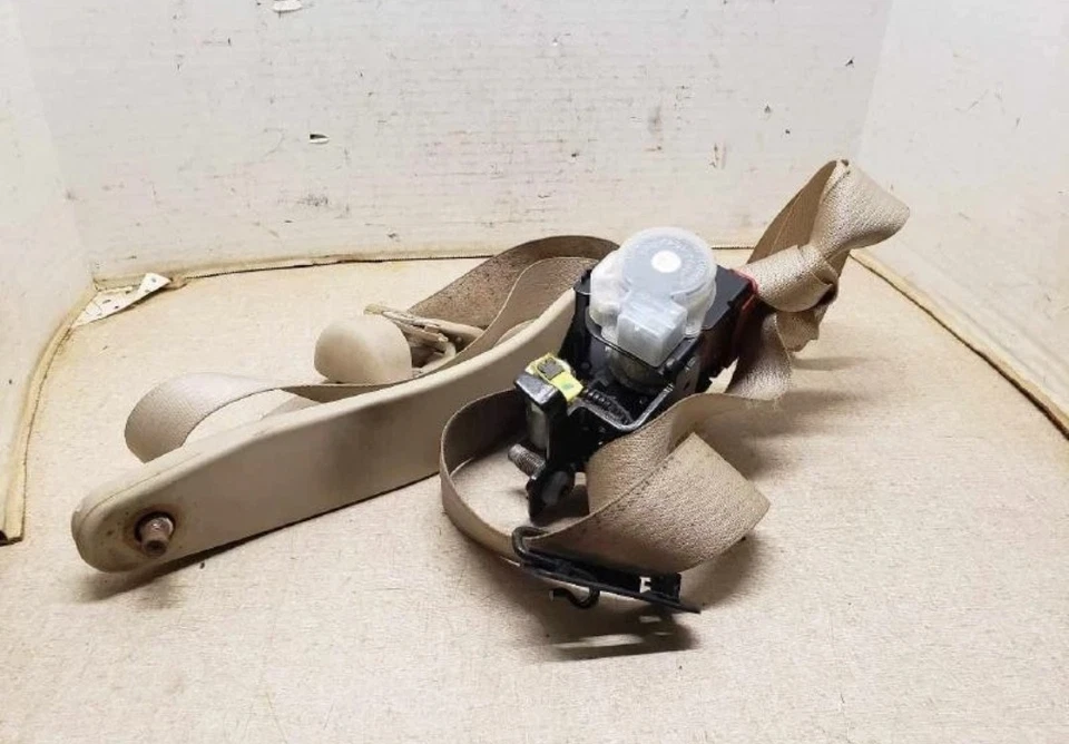 2005-2008 LLINCOLN TOWN CAR передний правый пассажирский ремень безопасности натяжитель серый от оригинального производителя - Изображение 1 из 1