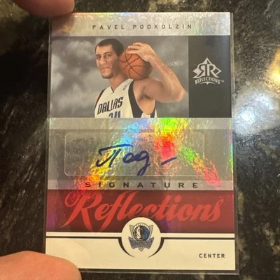 2005 nba reflections Pavel Podkolzin Signature Red Halo Auto /100  - Image 1 of 2