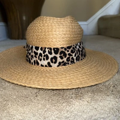 Vince Camuto Sol Papel Sol Sombrero Banda Leopardo Acento Dorado Nuevo Sin Etiquetas Envío Gratuito Foto 1 de 4