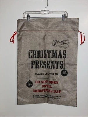 Новый без ЯРЛЫКОВ Рождественский подарок на шнурке подарочная сумка - Изображение 1 из 4