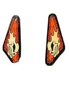 Williams No Fear Pinball Sling Shot Plastics Right And Broken Left - Picture 1 of 6