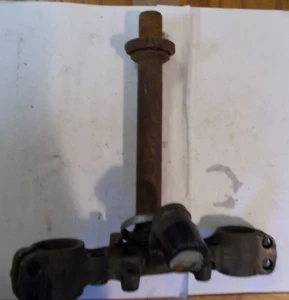 HONDA MT250 Elsinore LOWER Triple Tree Fork Clamp OEM#53200-358-00B (010) - Picture 1 of 5
