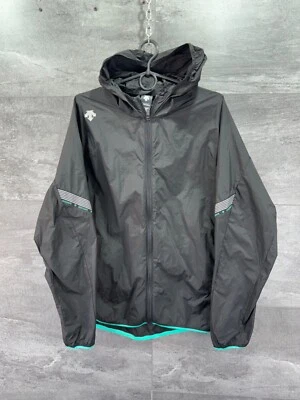 Men's Lightweight Windbreaker Descente Size M - Image 1 of 4