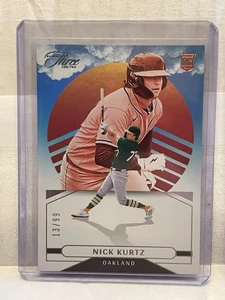 Nick Kurtz 2025 Panini Tre e Due All’Orizzonte Rookie #/99 Oakland A’s - Foto 1 di 2