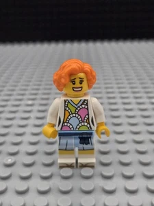 LEGO The LEGO Ninjago Movie Minifigure Lauren (Genuine) - Picture 1 of 2