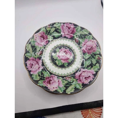 Plato Royal Albert Needlepoint Roses Foto 1 de 2