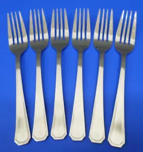 6 - Towle BEACON HILL Glossy 18/8 Stainless KOREA Flatware 7 1/4" DINNER FORKS - Picture 1 of 8