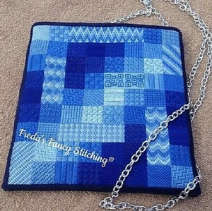 Bolso de libro azul pequeño ~ costuras elegantes de Freda - Imagen 1 de 1