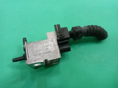 Electroválvula de vacío Volvo pieza OEM OE 7.21793.02 Volvo 940 91-98 Foto 1 de 4