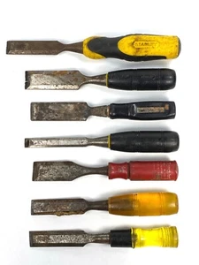 Lot of 7 Various Wood Chisels - Picture 1 of 12