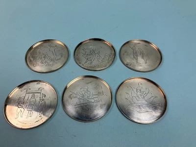 6- Posavasos Anton Michelsen plata de ley, mediados del siglo XX, 78mm, motivo popular Foto 1 de 4