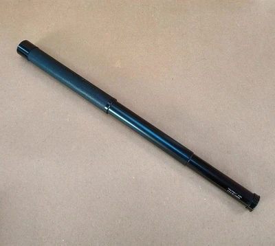 Vintage N & B Ltd London “PETREL” x30 Handheld 2-Draw Telescope / Spyglass - Image 1 of 4