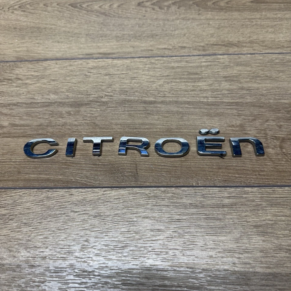 CITROEN C1 BOOT BADGE 2012-2014 - Image 1 of 1