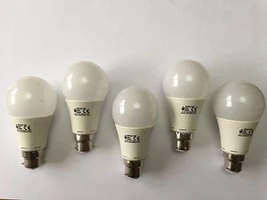 5er PACK LED B22 ULTRA HIGH OUTPUT A60 LAMPEN 6000K TAGESLICHT - Bild 1 von 4