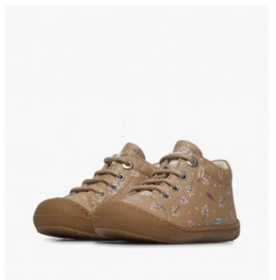 NUEVO CON ETIQUETAS Zapatos Naturino Cocoon VL Gamuza Primeros Pasos Beige Hojas - Talla 21 Foto 1 de 4