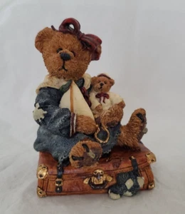 Oso Bailey con Maleta: Una Colección Bearstone, Boyd's Bears, con Caja - Imagen 1 de 7