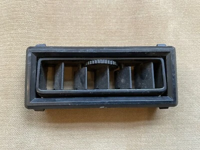 Chevrolet Camaro Corvette 1969-1982 deflector de ventilación de aire central usado {1869-37} Foto 1 de 4