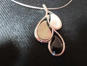 Lea Sophia necklace mono shell style NWOT - Picture 1 of 9