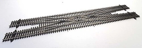 Walthers-Track Code 83 Nickel Silver DCC Friendly Number 6 Double Crossover - Image 1 of 1