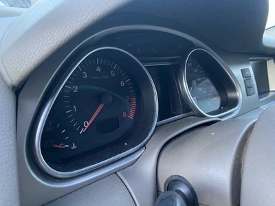 Used Speedometer Gauge fits: 2008 Audi Q7 w/o adaptive cruise MPH Grade A - Image 1 of 4