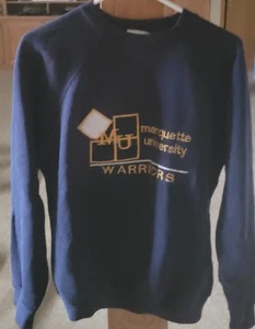 Marquette WARRIORS Embroidered NCAA Logo Navy Blue Sweatshirt 1980’s Unisex - Picture 1 of 6