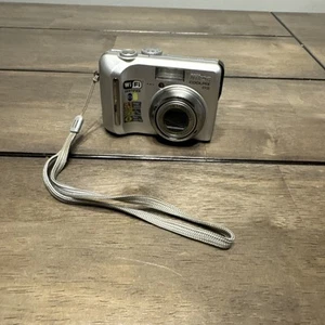 Nikon Coolpix P2 Digital Camera WiFi - No Charger - Working! - Picture 1 of 10