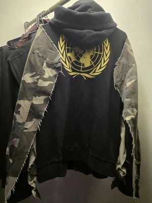  Vetements AW 18 Commando Hooded Camouflage Print Jacket Size Xl - Image 1 of 2
