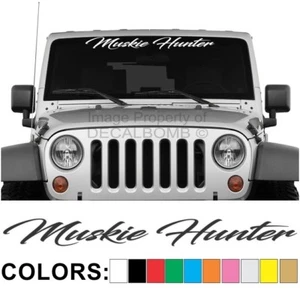 Muskie Hunter - Script Windshield Decal Sticker Turbo Truck Fish Rod Boat Diesel - Imagen 1 de 2
