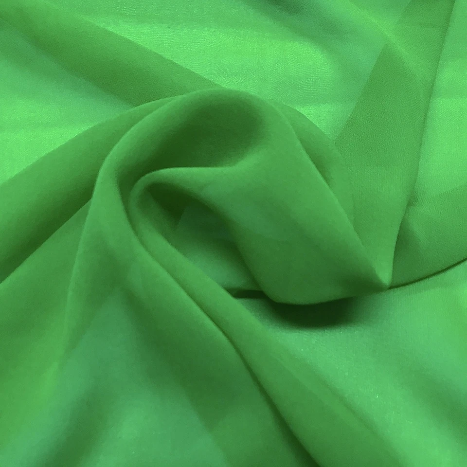 Шелк Georgette шифоновое ткани твердого 100% шелк 10 мм 44» шириной продается BTY много цветов - Изображение 1 из 1