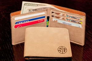 Personalized Brown Bifold Wallet, Monogram, Custom Engraved Christmas Gift - Picture 1 of 1
