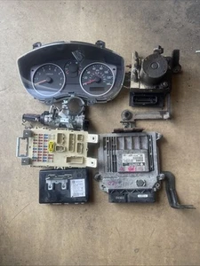 HYUNDAI I20 MK1 1.2 PETROL G4LA COMPLETE ENGINE ECU KIT 3911003256 #RC - Picture 1 of 8