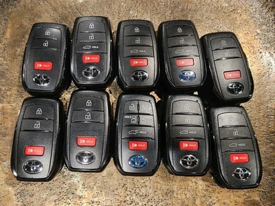 Lot of 10 Toyota Sienna Camry Corolla Venza Fobs Remotes OEM USED LOCKSMITH  - Image 1 of 4